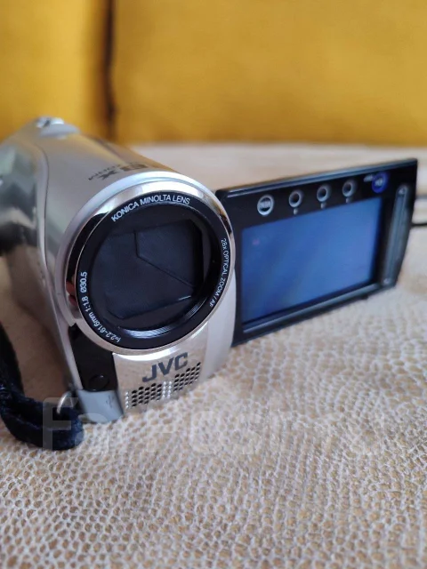 JVC Everio. ��� ��������� ����