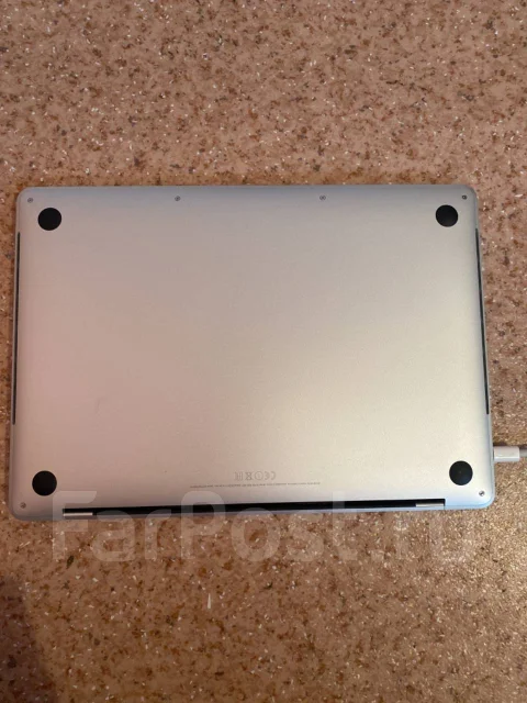 Apple MacBook Pro 13 2016 Late. 13.5", 2,9����, ��� 8 ��, ���� 256���, WiFi: 1, Bluetooth: 1, ����������� �� 10��. ����