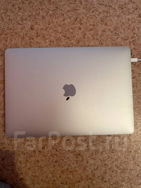 Apple MacBook Pro 13 2016 Late. 13.5", 2,9����, ��� 8 ��, ���� 256���, WiFi: 1, Bluetooth: 1, ����������� �� 10��. ����