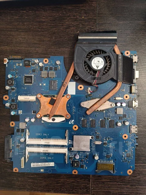 Intel Core i3-370M ����