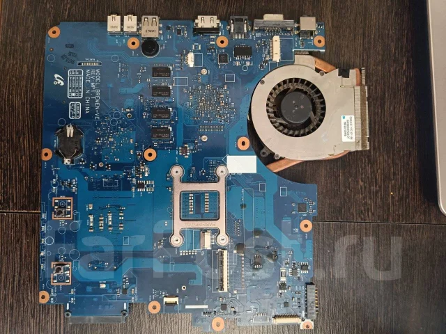 Intel Core i3-370M ����