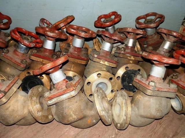 Держатель под предохранитель ДВП-8, в наличии, минимальная сумма ...