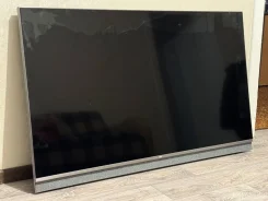TCL 55C825. LED ����