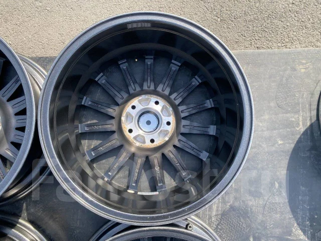 Kosei AirBerg. 7.0x17", 5x114.3, ET48, �� 73���. ����