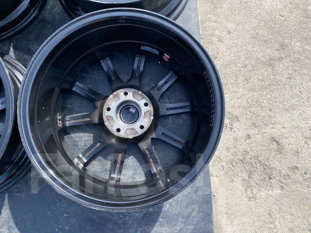 Treasure One Humanline. 7.0x17", 5x114.3, ET38, �� 73���. ����
