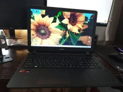 Acer Aspire ES15. 15.6", 2����, ��� 4 ��, ���� 500���, WiFi: 1, Bluetooth: 1, ����������� �� 8��. ����