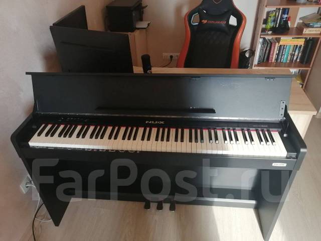 Цифровое пианино NUX WK-310, б/у, в наличии. Цена: 55 000₽ во Владивостоке