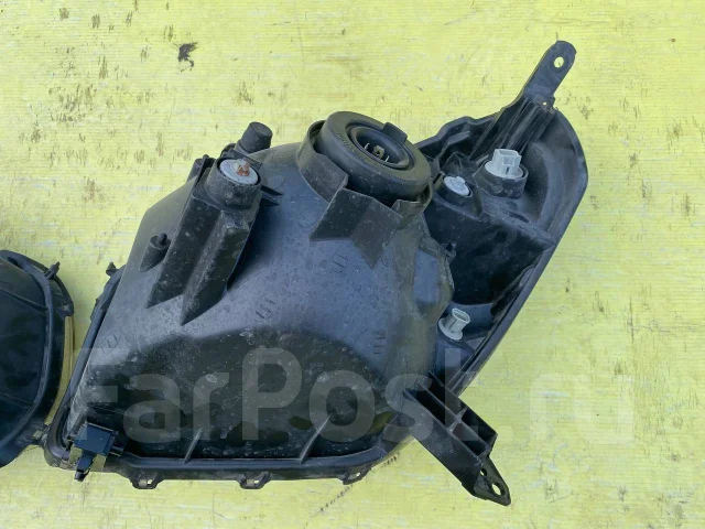 ���� ���� ���������� Toyota RAV4 2005��� 81110-42230 81150-42230 ����
