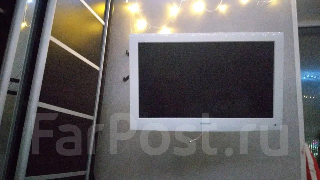 Toshiba. LCD (��) ����