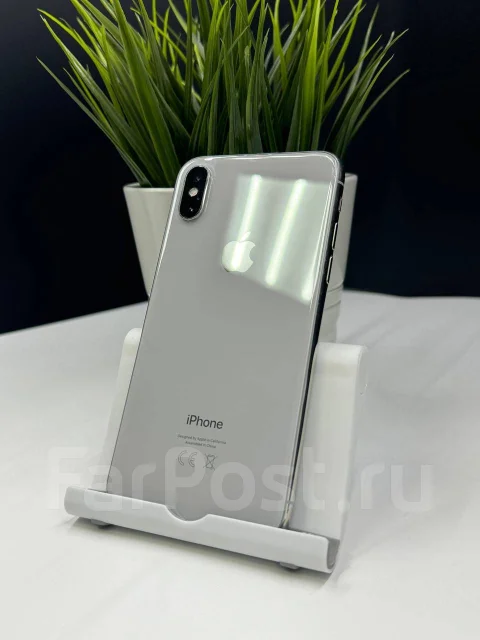 Apple iPhone X. �/�, 64 ��, �����, 3G, 4G LTE, NFC ����