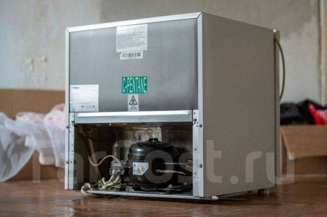 Холодильник Hansa FM050.4, б/у, в наличии. Цена: 500₽ во Владивостоке
