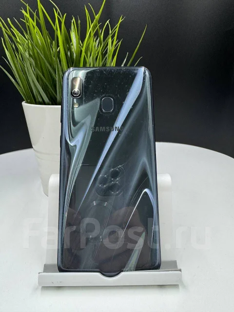 Samsung Galaxy A30. �/�, 32 ��, ������, 3G, 4G LTE, Dual-SIM ����