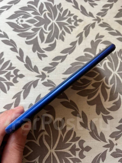 Xiaomi Redmi 7. �/�, 32 ��, �����, 4G LTE ����
