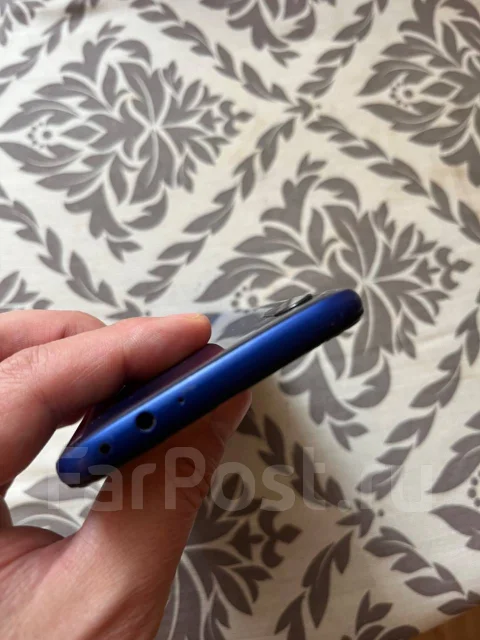 Xiaomi Redmi 7. �/�, 32 ��, �����, 4G LTE ����