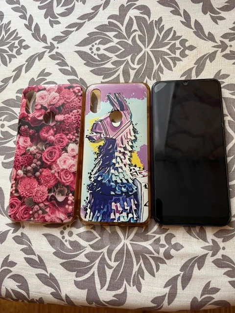Xiaomi Redmi 7. �/�, 32 ��, �����, 4G LTE ����