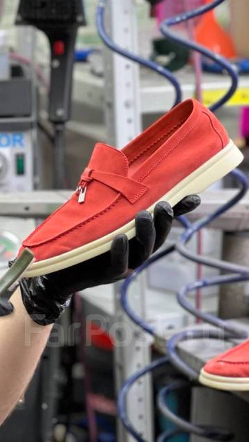 Ремонт и реставрация любой обуви, сумок, кожаных изделий, химчистка во ...