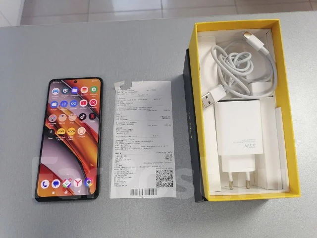 Xiaomi Poco F3. �/�, 256 ��, ������, 3G, 4G LTE, Dual-SIM, NFC ����