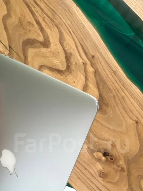 Apple MacBook Air 13 2013 Mid. 11.6", 1,3����, ��� 4 ��, ���� 256���, WiFi: 1, Bluetooth: 1, ����������� �� 5��. ����
