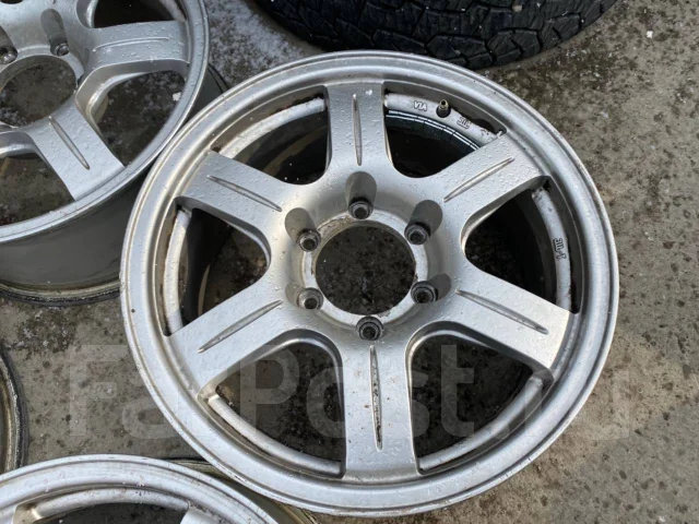 Work M.C.O. 7.5x17", 6x139.7, ET25 ����