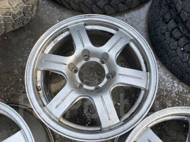 Work M.C.O. 7.5x17", 6x139.7, ET25 ����