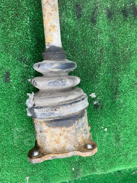 ������ Toyota Mark 2 GX90 4233022050 ����