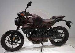 Hiro. 250����. ��., ��������, ���������, ��� �������. ��� ����� �� ������������ ����
