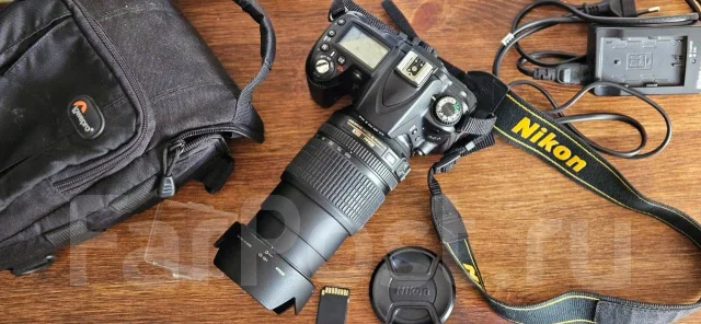 Nikon D90 ����