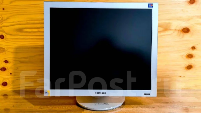Samsung. 19", ���������� �� (LCD, LED, QLED) ����