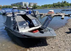 ��-��� 640. 2016 ���, ����� 6,4��., ��������� ������������, 220��.�., ������ ����