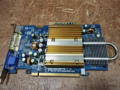 Quadro GV100 ����