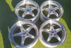 Stern. 8.5x18", 5x114.3, ET35, �� 70���. ����