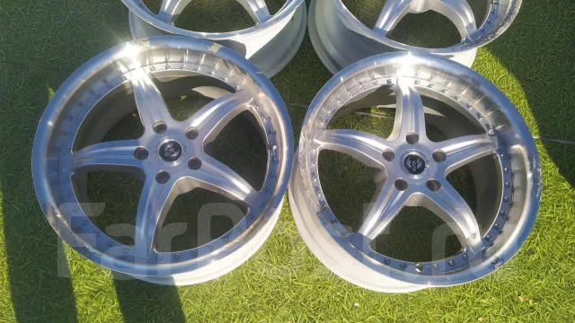 Stern. 8.5x18", 5x114.3, ET35, �� 70���. ����