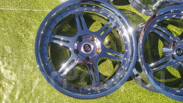 Stern. 8.5x18", 5x100, ET35, �� 73���. ����