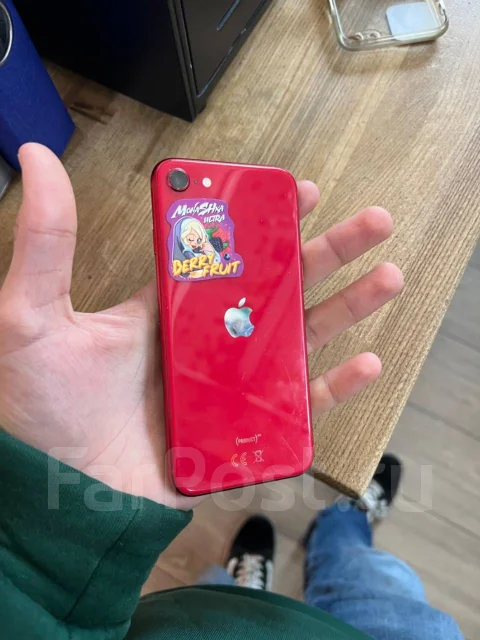 Apple iPhone SE 2020. �/�, 64 ��, �������, 4G LTE ����