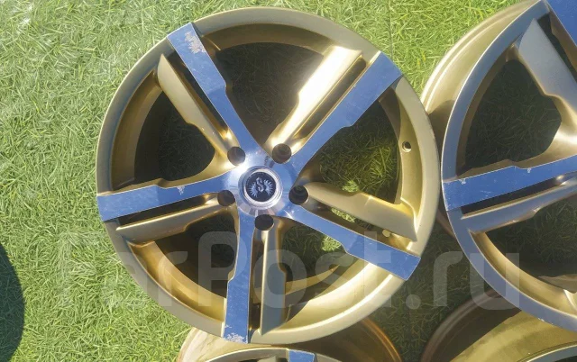 ADR Design. 8.5x18", 5x114.3, ET35, �� 70���. ����