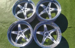 Stern. 8.5x18", 5x114.3, ET20, �� 70���. ����