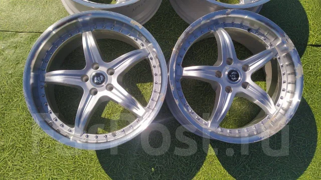 Stern. 8.5x18", 5x114.3, ET20, �� 70���. ����