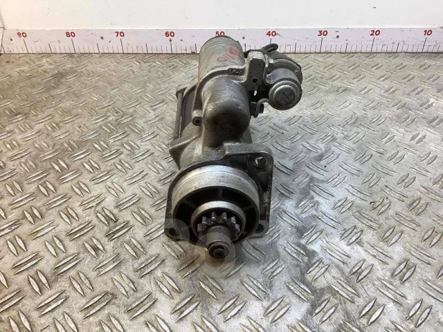 ������� Mercedes 8200297 8200297 ����