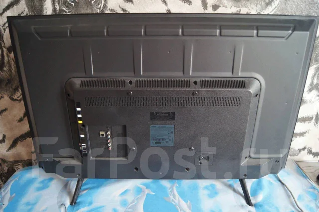 Samsung UE43J5202. LED ����