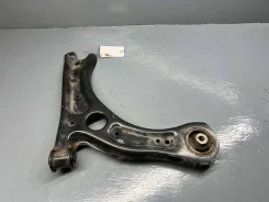 ����� �������� ������ Seat Ibiza 5 2Q0407152B 2Q0407152B ����