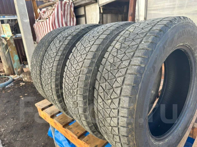 Bridgestone Blizzak DM-V2. ������, ��� �����, 2018 ���, �/�, ����� 50 % ����