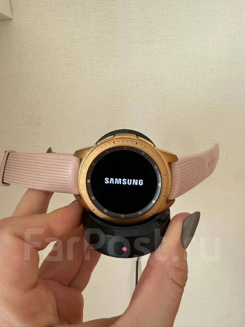 Samsung Galaxy Watch ����