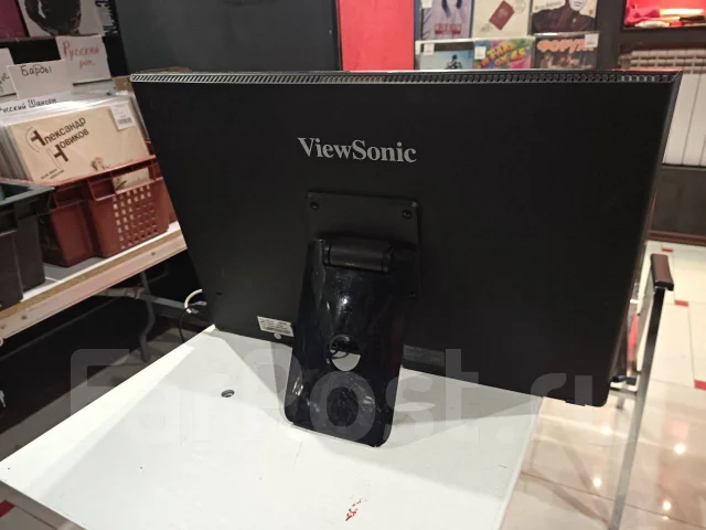 ViewSonic. 22", ���������� �� (LCD, LED, QLED) ����