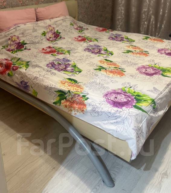 Продам 2-х спальную кровать с матрацем, двуспальная, дсп, светлое ...