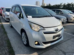 Toyota Ractis. ��������, ��������, 1.3 (95��.�.), ������, 89 000����. ��, �/�. ��� ����� �� ������������ ����