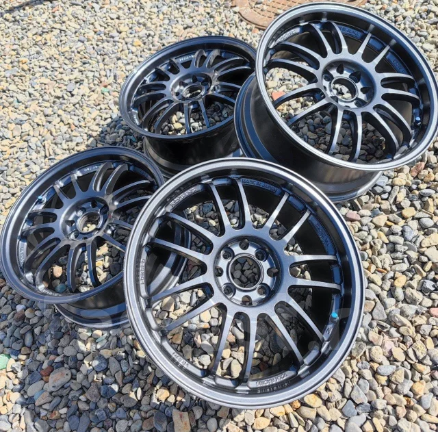 Опасный лот, выкинь свои кирпичи. Volk Racing RE30 Forged. Japan, 17 ...