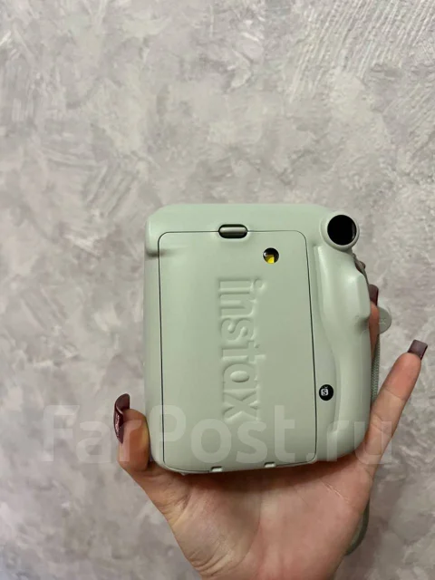 Fujifilm Instax Mini 11 ����
