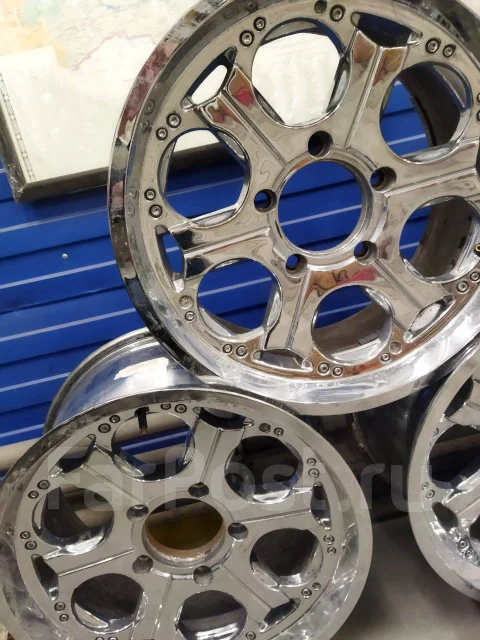 Lexus. 9.0x18", 5x114.3, ET-35, �� 108,5���. ����