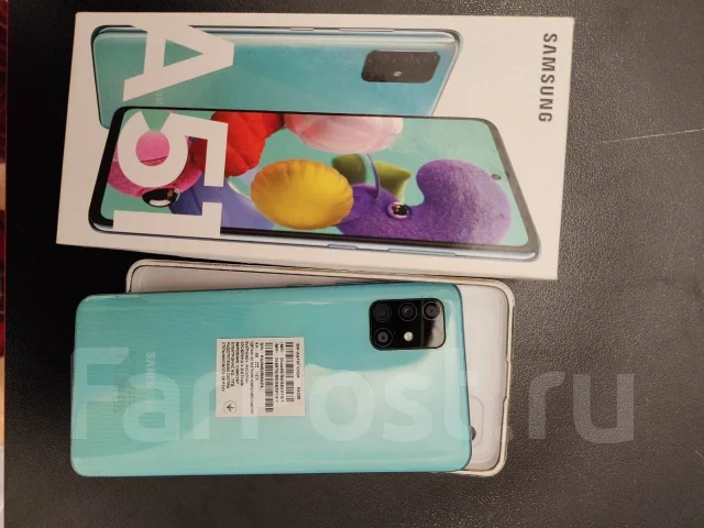 Samsung Galaxy A30. �/�, 32 ��, ����� ����
