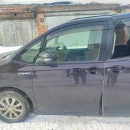 Toyota Noah. ZWR800054486 ����
